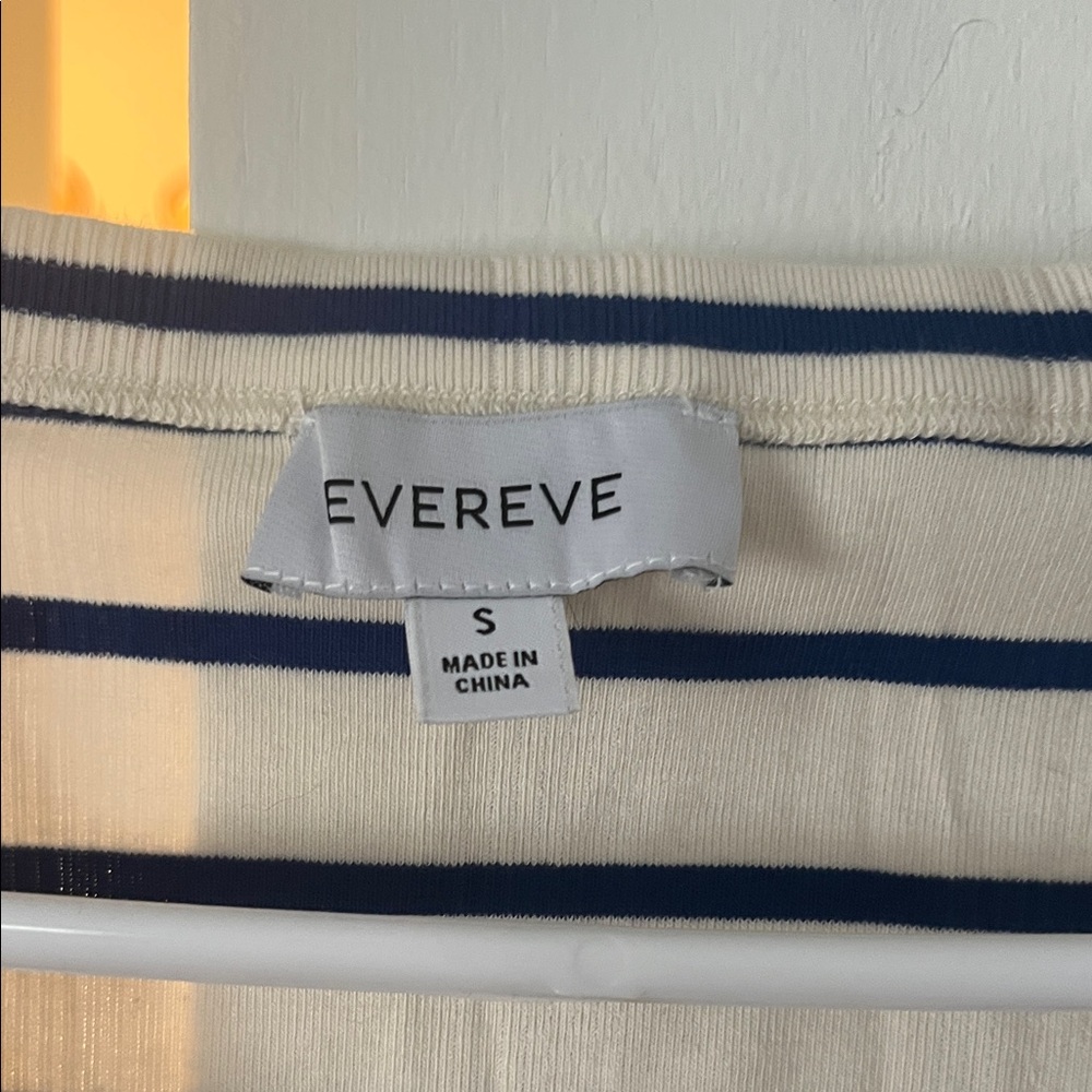 Evereve Cream and Navy Striped V-Neck Midi Dress - Picture 2 of 7